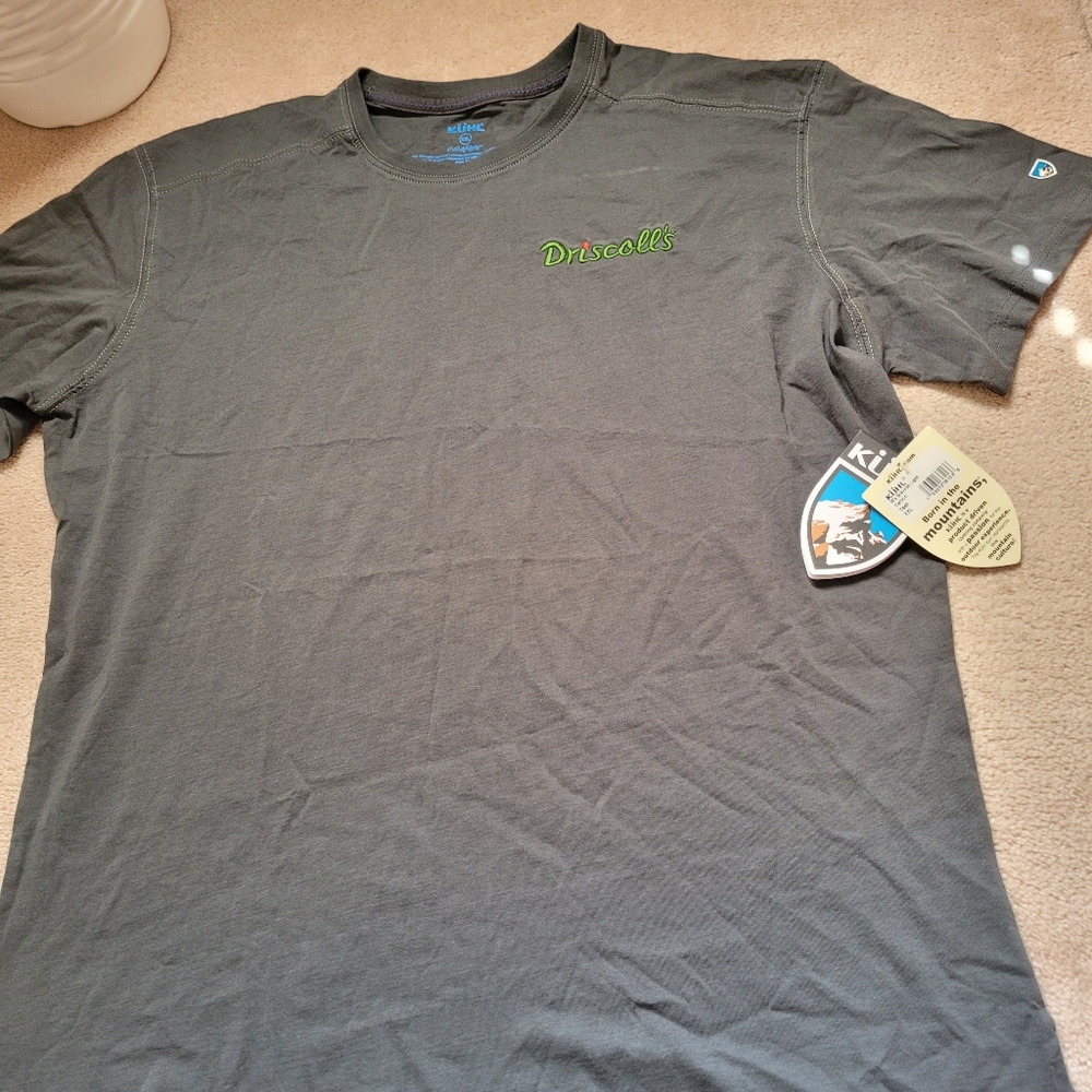 Man's T shirt
